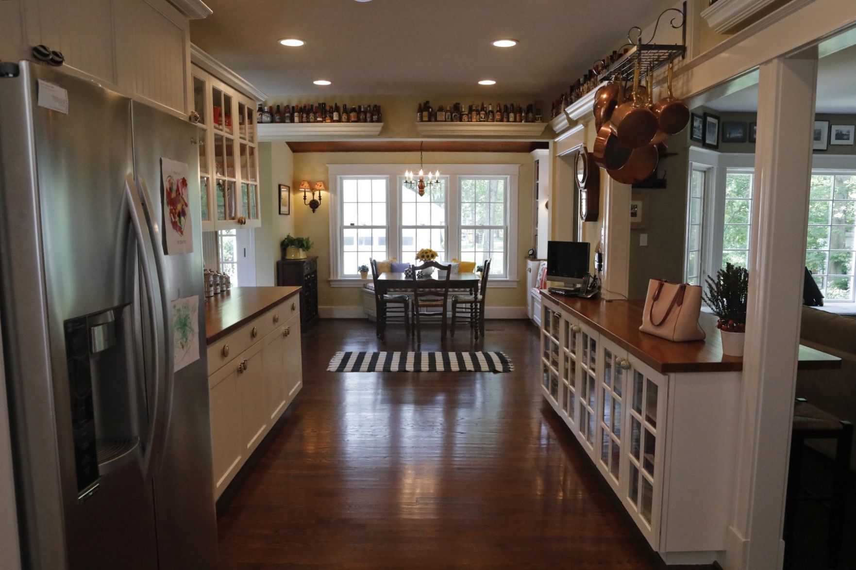 At Home with Julie and Bob Kindle